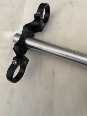 F40 Drop Upper Triple Clamp Kit Type 2